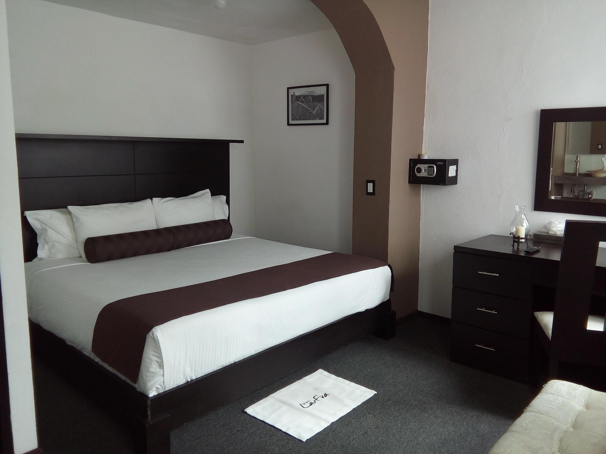 Kuku Ruku Hotel Querétaro Extérieur photo